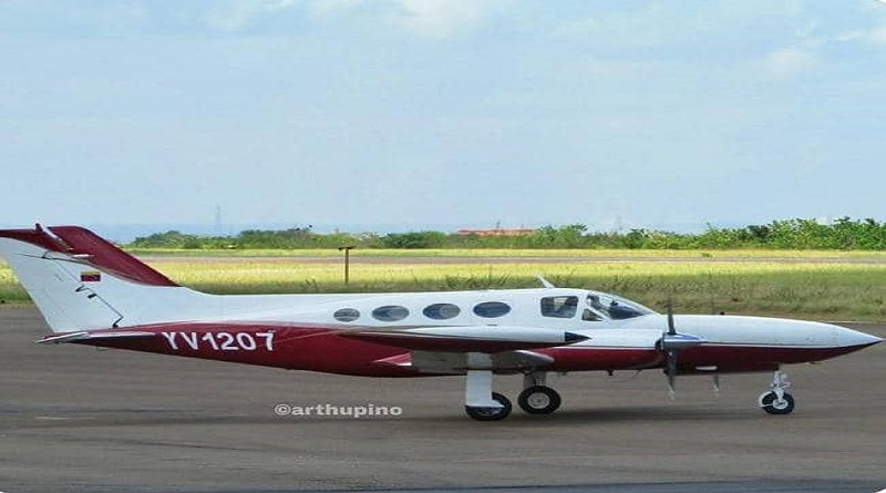 Avión YV1207